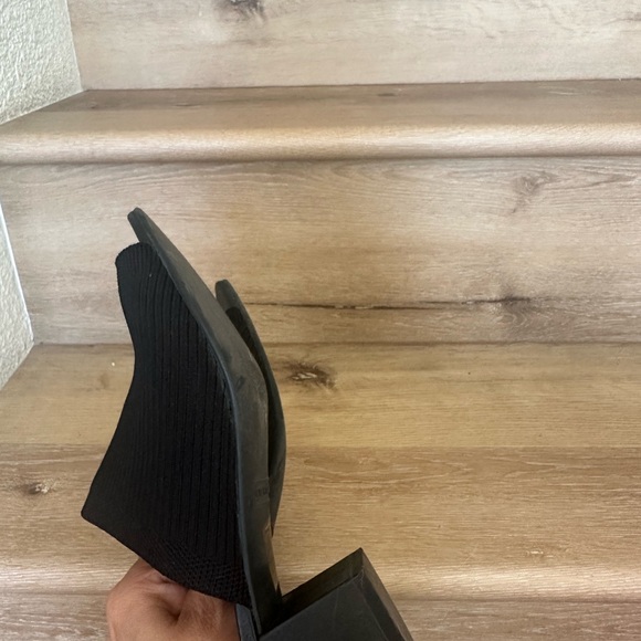 Everlane Black Textured Mules - Picture 3 of 6
